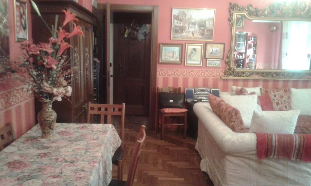 מילאנו Romantic & Artistic Apartment חדר תמונה